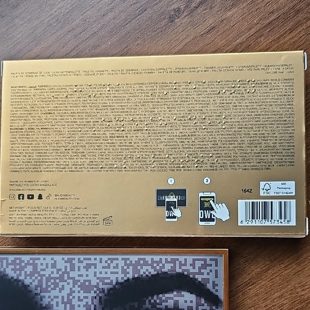 NIB HUDA BEAUTY EM(POWER)ED Eyeshadow Palette - Gold & Browns